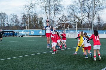Bild 403 - wBJ Hamburger SV - Holstein Kiel : Ergebnis: 8:0